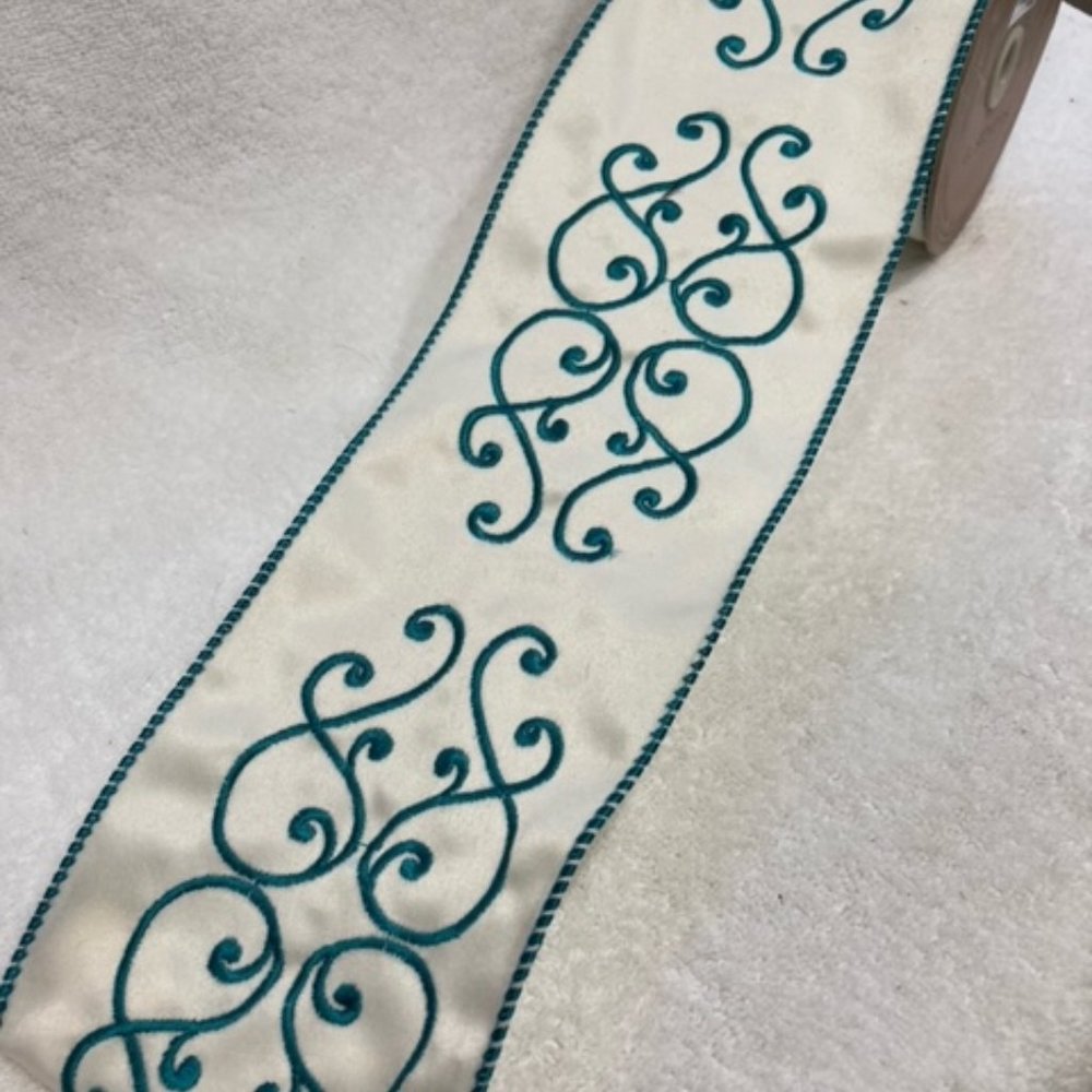 Dan Stevens White Satin and Teal Embroidered Ribbon